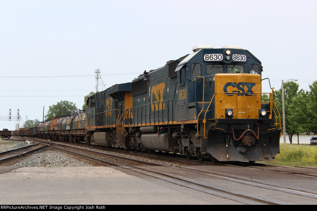 CSX 8630 & CSX 5236